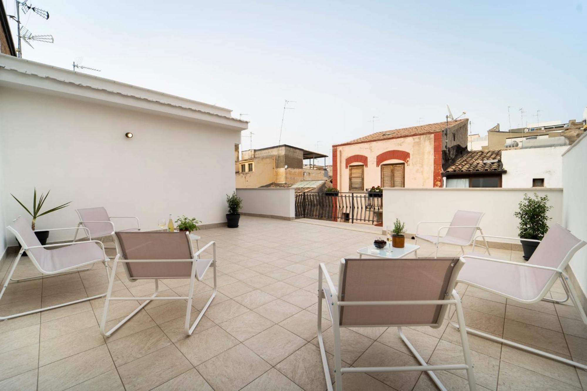 Mameri Central Rooms Castellammare del Golfo Zewnętrze zdjęcie